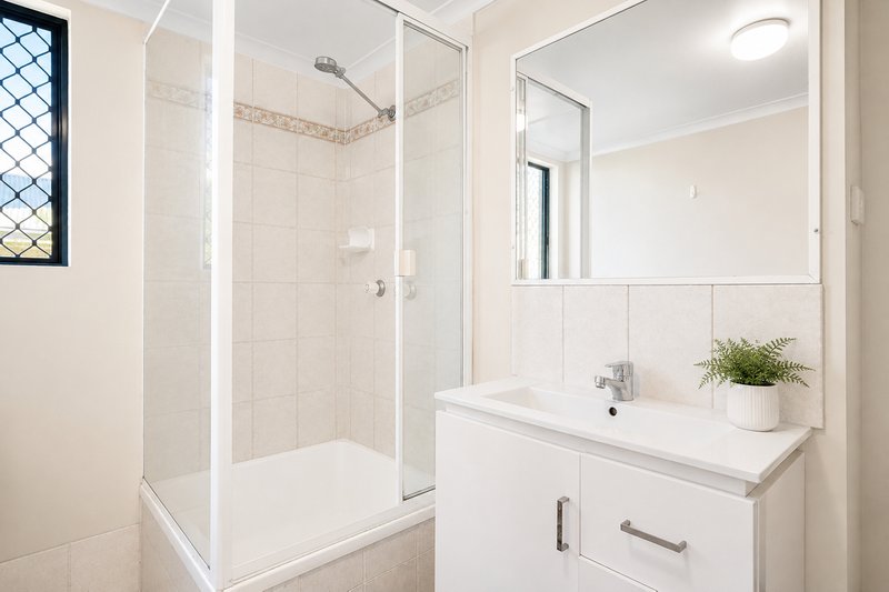 Photo - 1/11 Wongara Street, Clayfield QLD 4011 - Image 5