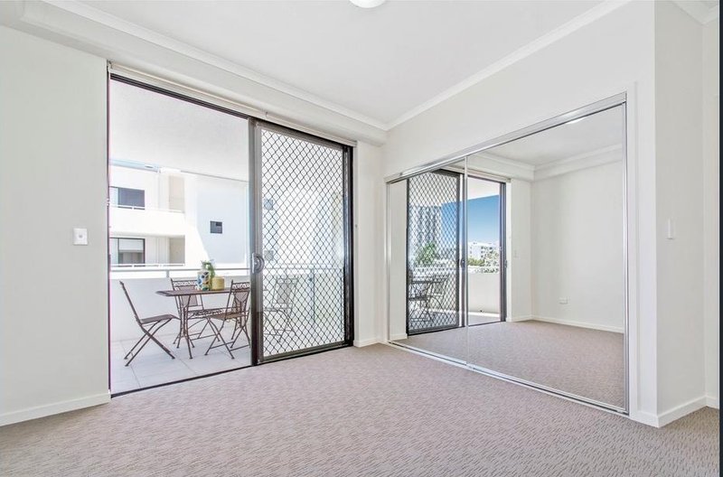 Photo - 11/10 Anzac Avenue, Maroochydore QLD 4558 - Image 7