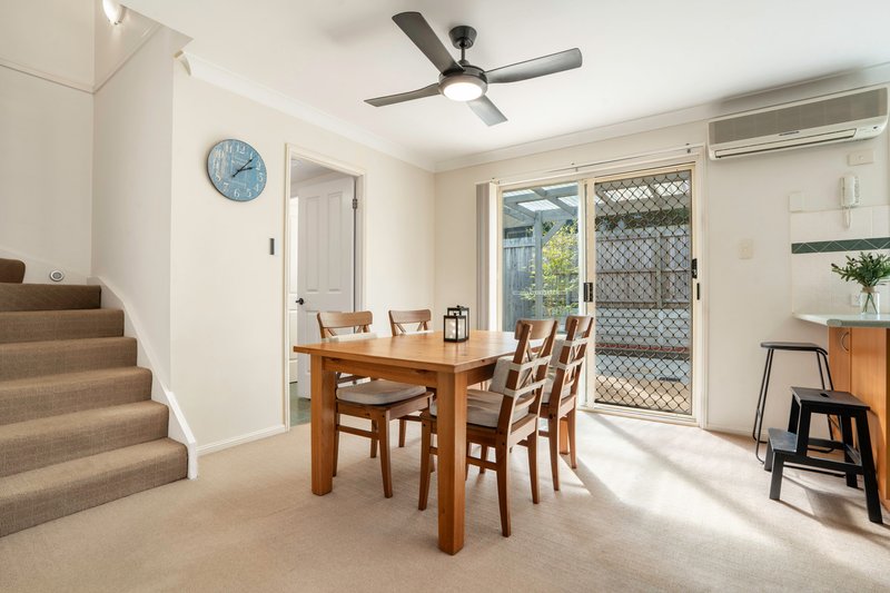 Photo - 11/10 Chapman Place, Oxley QLD 4075 - Image 7