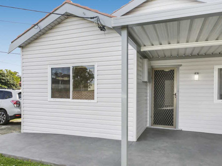 Photo - 1/110 Cumberland Road, Greystanes NSW 2145 - Image 5