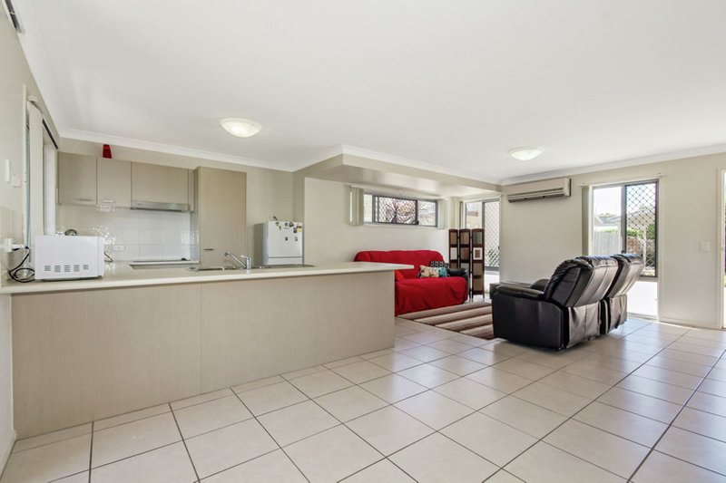 Photo - 11/10 David Street, Burpengary QLD 4505 - Image 5