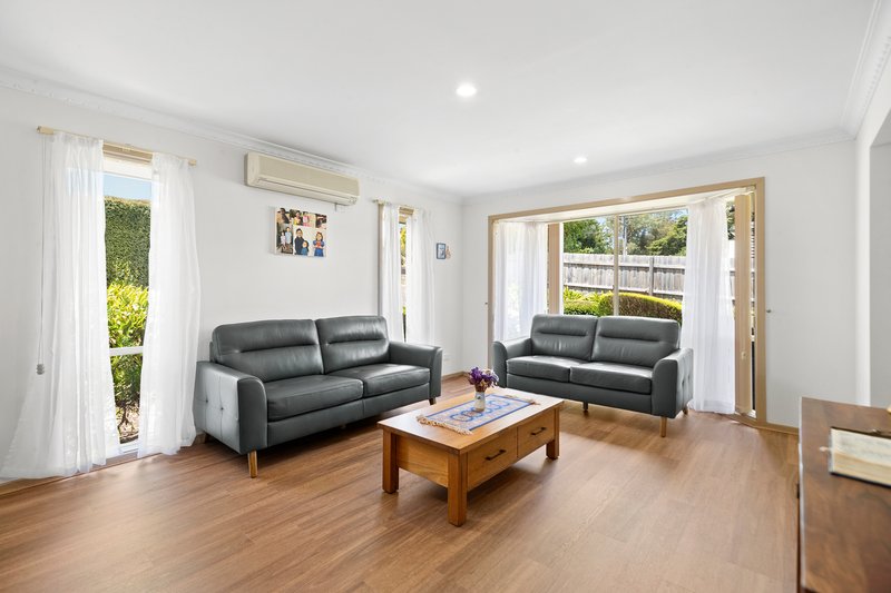 Photo - 1/110 Dorset Road, Croydon VIC 3136 - Image 3