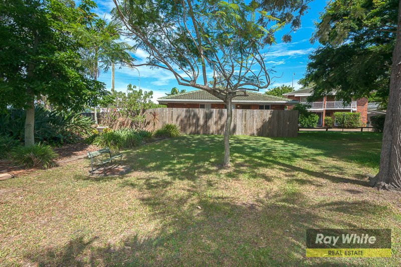 Photo - 11/10 Hollywell Road, Biggera Waters QLD 4216 - Image 13