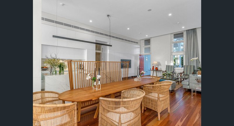 Photo - 1/110 Main Street, Kangaroo Point QLD 4169 - Image 7