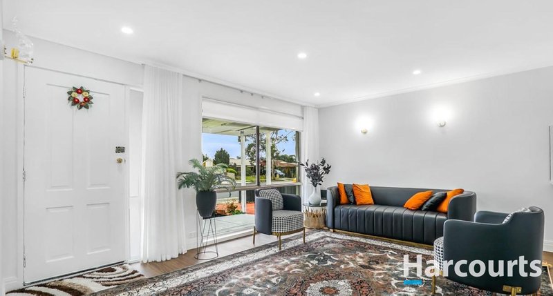Photo - 1/110 Monahans Road, Cranbourne VIC 3977 - Image 3