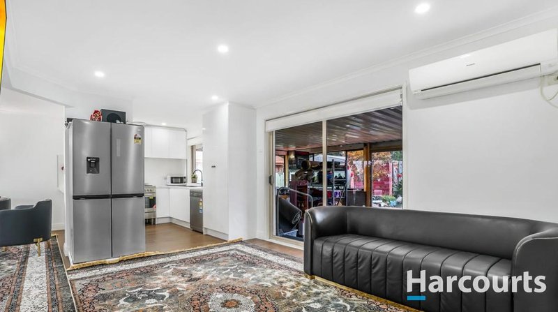 Photo - 1/110 Monahans Road, Cranbourne VIC 3977 - Image 4
