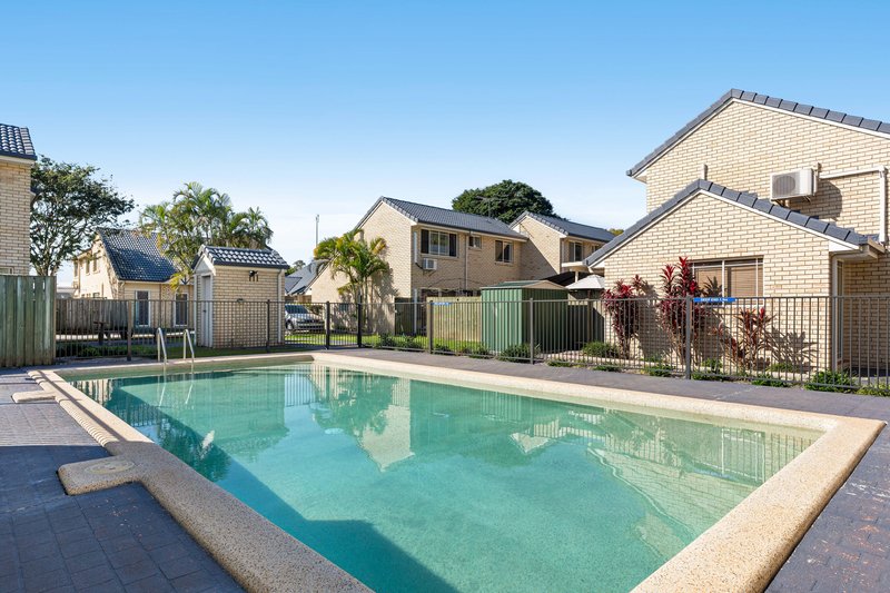Photo - 11/10 Stanton Road, Tingalpa QLD 4173 - Image 11