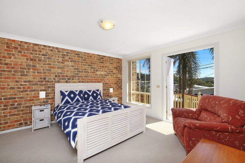 Photo - 11/10 Whiting Avenue, Terrigal NSW 2260 - Image 6