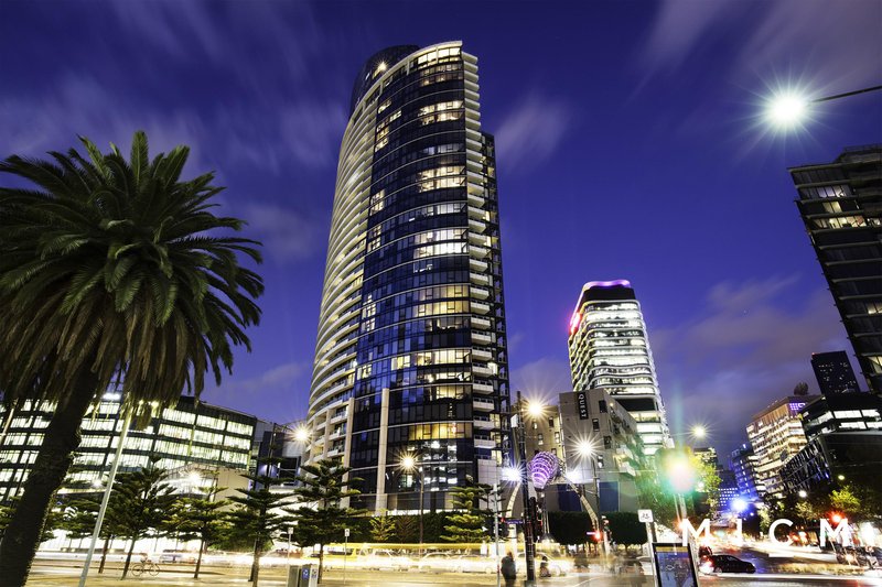 Photo - 1110/100 Harbour Esplanade, Docklands VIC 3008 - Image 19
