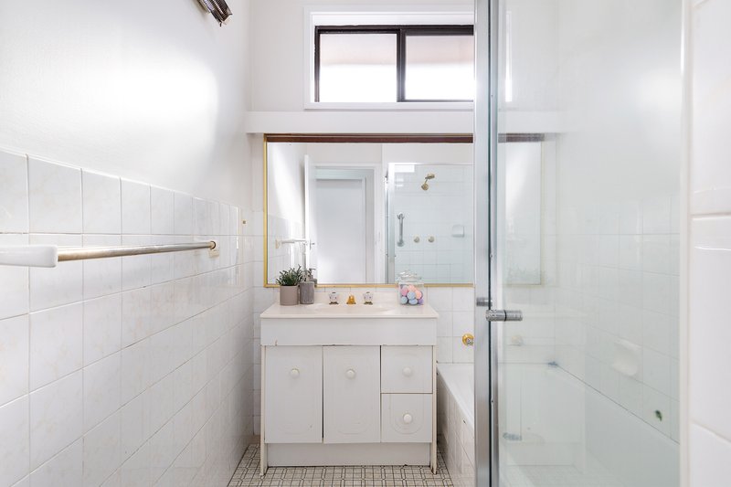 Photo - 11/11-15 Eddystone Road, Bexley NSW 2207 - Image 7