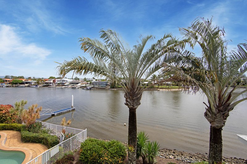 11/11-19 Taylor Street, Biggera Waters QLD 4216