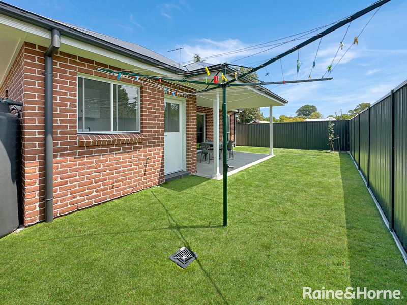 Photo - 11/11 Baillie Street, Bathurst NSW 2795 - Image 9