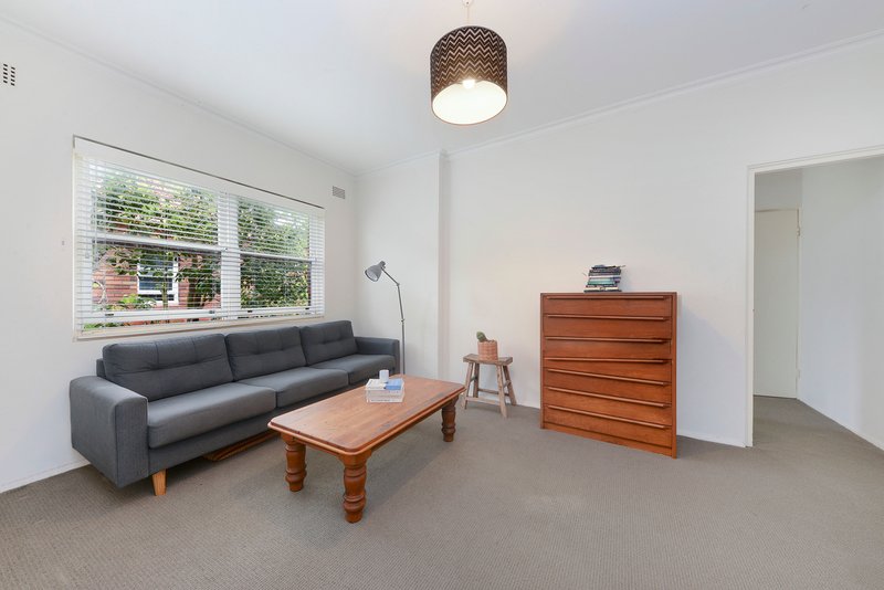 Photo - 11/11 Botany Street, Bondi Junction NSW 2022 - Image 2