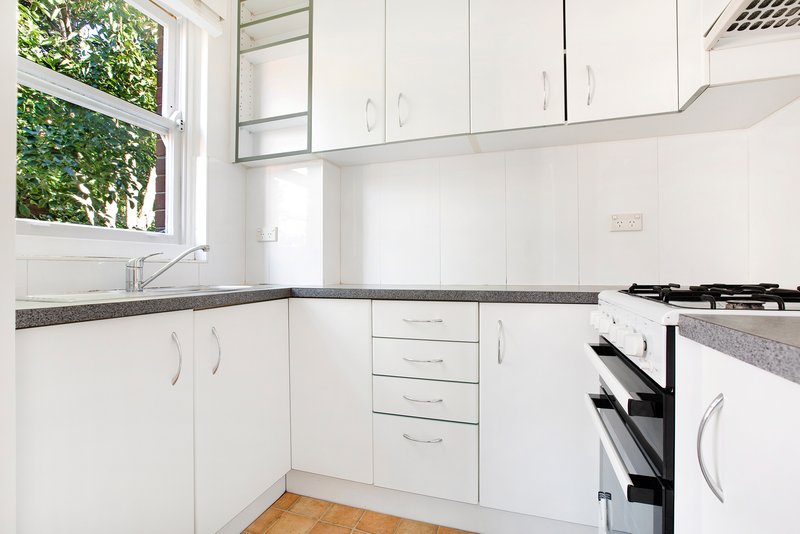 Photo - 11/11 Botany Street, Bondi Junction NSW 2022 - Image 6
