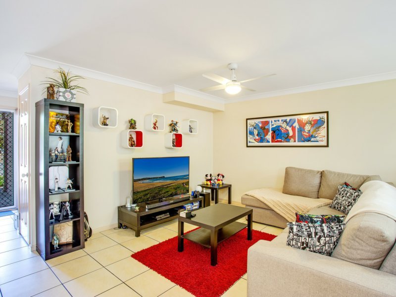 Photo - 111/1 Coelia Court, Carrara QLD 4211 - Image 2