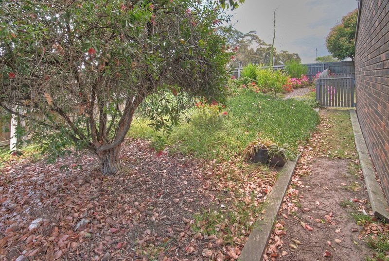 Photo - 1/111 Day Street, Bairnsdale VIC 3875 - Image 11