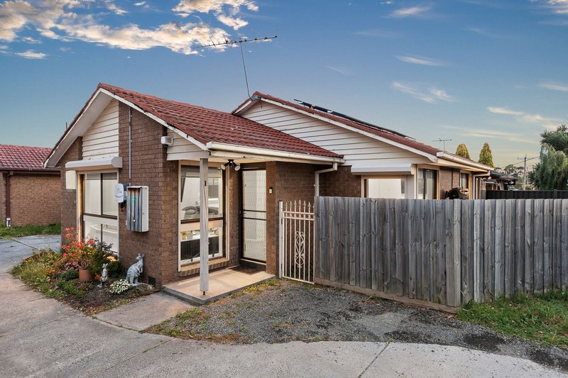 Photo - 1/111 Hammond Road, Dandenong VIC 3175 - Image 9