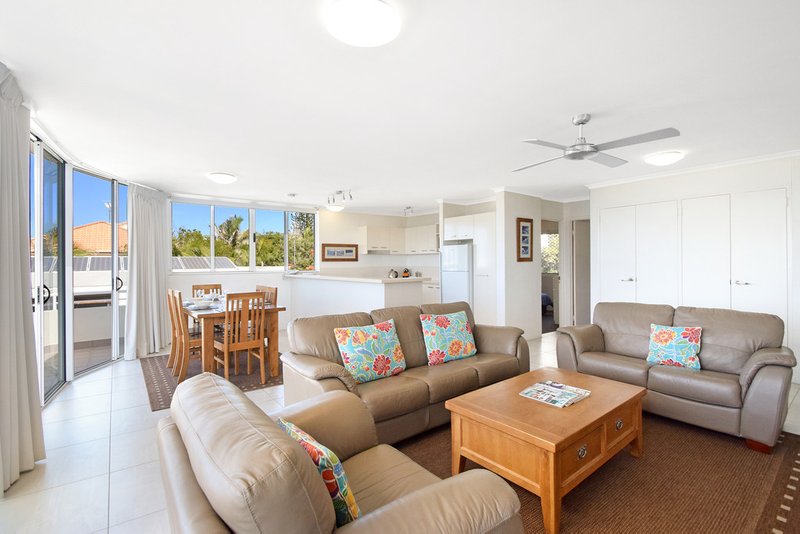 Photo - 11/11 Henderson Street, Sunshine Beach QLD 4567 - Image 8