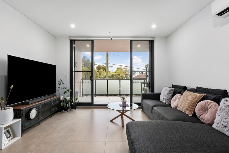 Photo - 111/1 Oxford Street, Blacktown NSW 2148 - Image 4