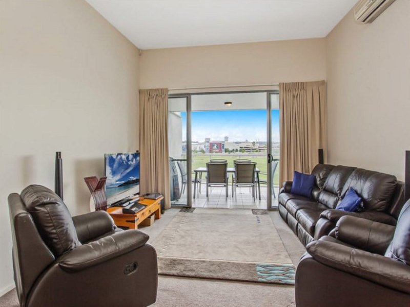 Photo - 11/11 Promenade Avenue, Robina QLD 4226 - Image 6