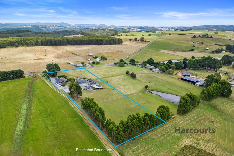 Photo - 1111 Sheffield Road, Lower Barrington TAS 7306 - Image 2