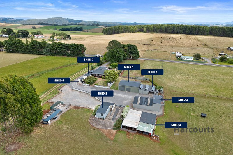 Photo - 1111 Sheffield Road, Lower Barrington TAS 7306 - Image 3