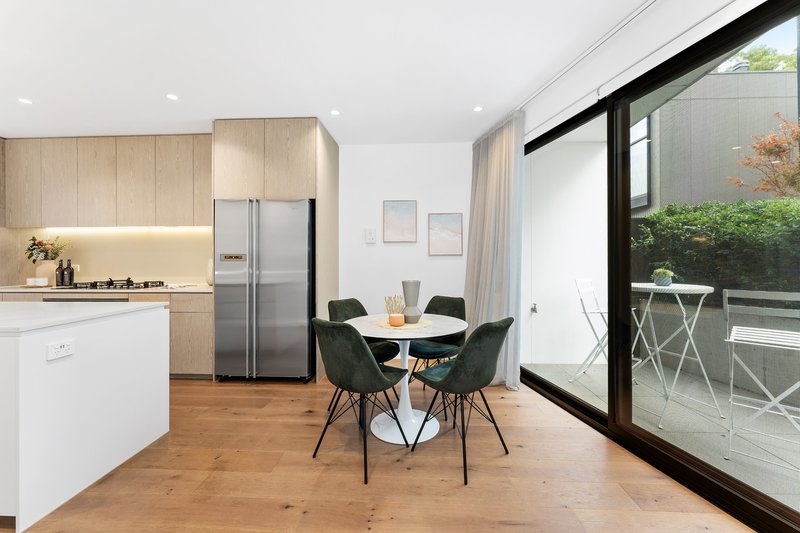Photo - 11/11 St Georges Avenue, Bentleigh East VIC 3165 - Image 4