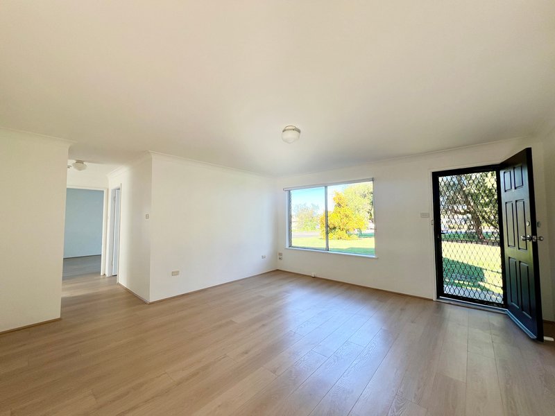 Photo - 1/111 Wallarah Road, Gorokan NSW 2263 - Image 2