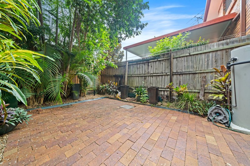 Photo - 11/111 Barbaralla Drive, Springwood QLD 4127 - Image 8