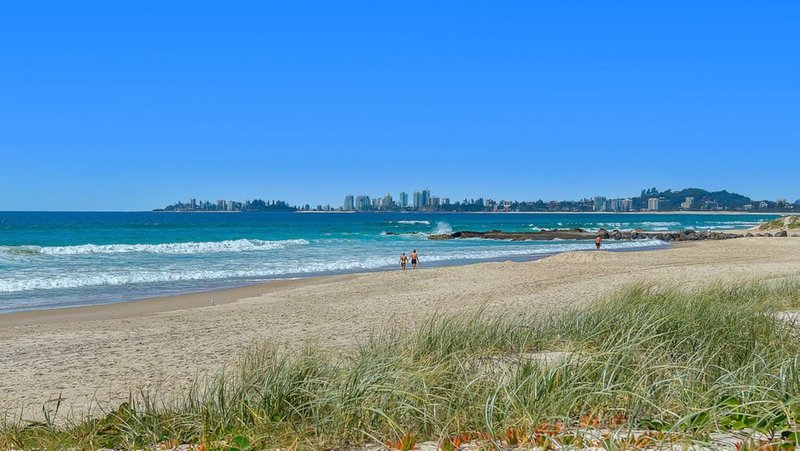 Photo - 1/1111 Gold Coast Highway, Palm Beach QLD 4221 - Image 10