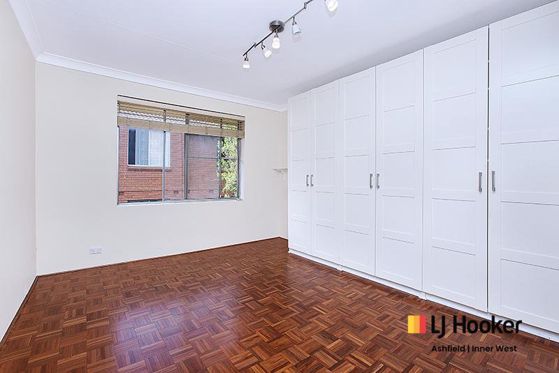 Photo - 11/11/13 Loftus Street, Ashfield NSW 2131 - Image 2