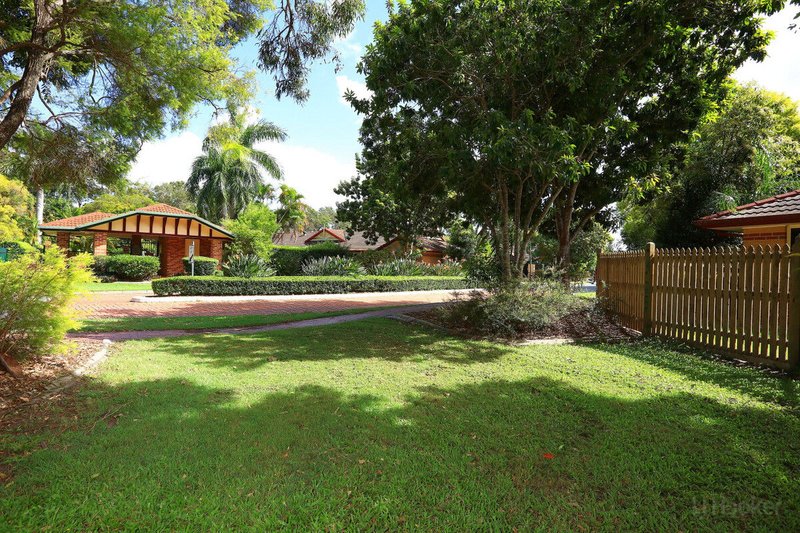 Photo - 111/125 Hansford Road, Coombabah QLD 4216 - Image 13