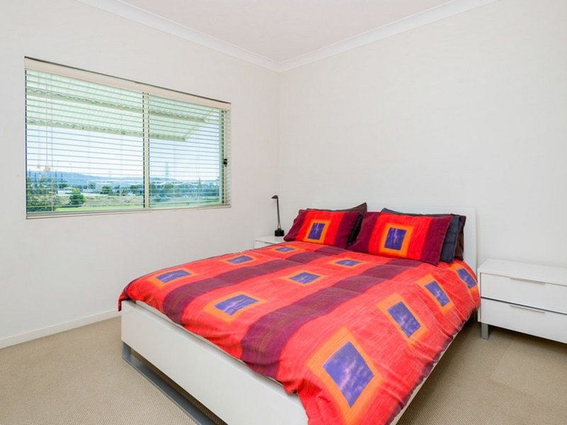 Photo - 111/137 Laver Dr , Robina QLD 4226 - Image 6