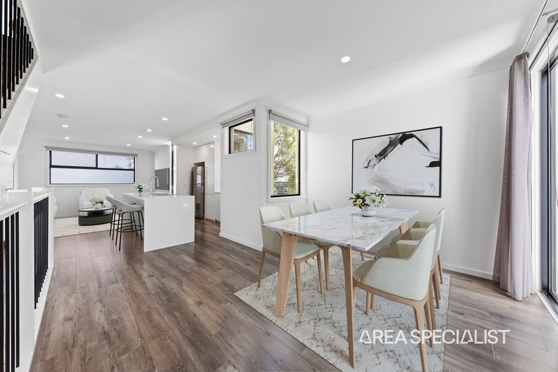 Photo - 1/1114 Stud Road, Rowville VIC 3178 - Image 2