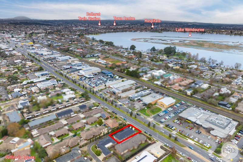 Photo - 1/1116 Howitt Street, Wendouree VIC 3355 - Image 16
