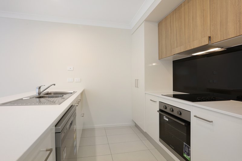 Photo - 111/19 Whittley Court, Pimpama QLD 4209 - Image 8