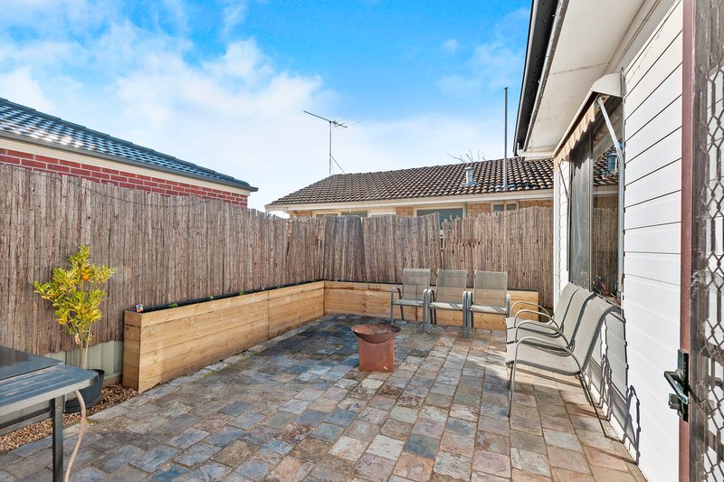 Photo - 1112 Grevillea Road, Wendouree VIC 3355 - Image 9