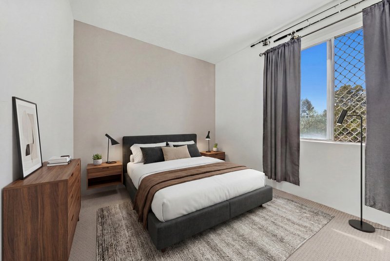 Photo - 1/112 Macfarland Crescent, Pearce ACT 2607 - Image 7