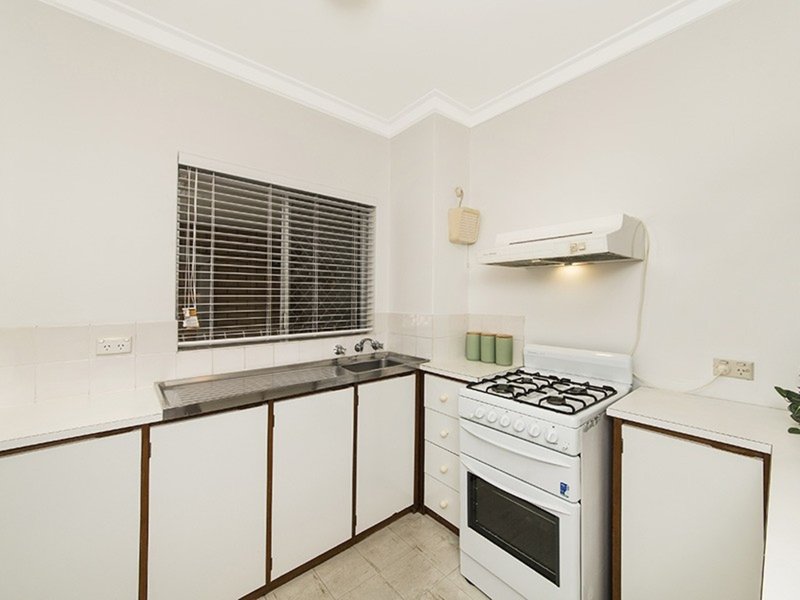 Photo - 11/12 Murray Avenue, Mosman Park WA 6012 - Image 7