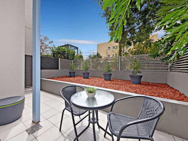 Photo - 111/2 The Piazza , Wentworth Point NSW 2127 - Image 2