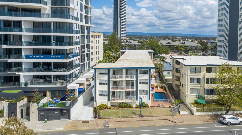 Photo - 11/120 Esplanade , Surfers Paradise QLD 4217 - Image 16