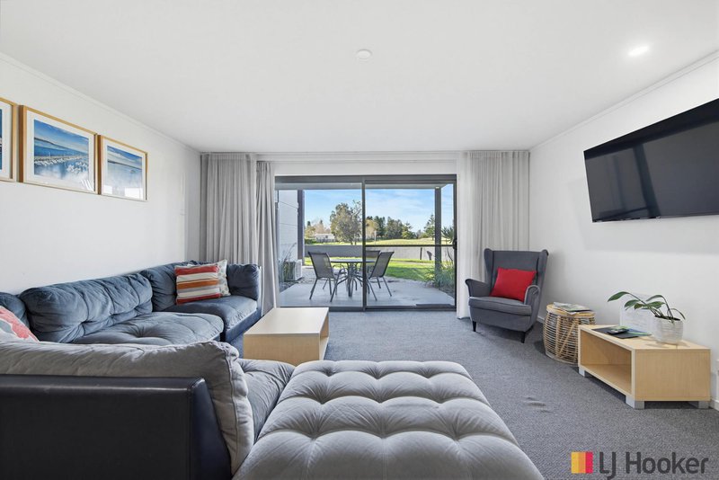 Photo - 111/202-208 Beach Road, Batehaven NSW 2536 - Image 2