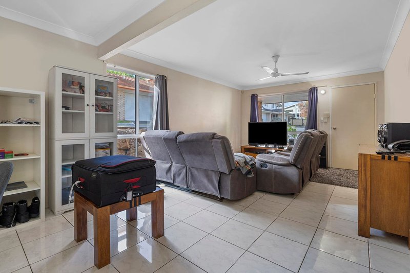 Photo - 11/122 Johnson Road, Hillcrest QLD 4118 - Image 6