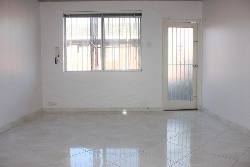 Photo - 11/124 John Street, Cabramatta NSW 2166 - Image 2
