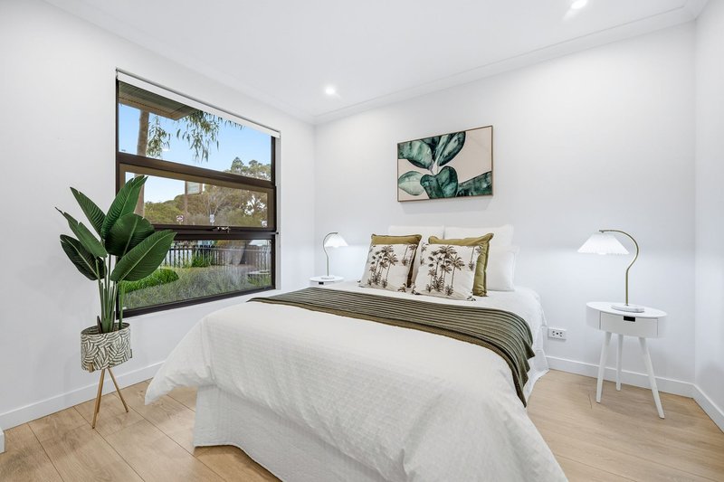 Photo - 11/127 Tyner Road, Wantirna South VIC 3152 - Image 9