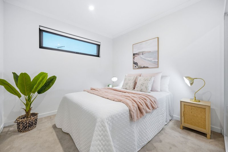 Photo - 11/127 Tyner Road, Wantirna South VIC 3152 - Image 12