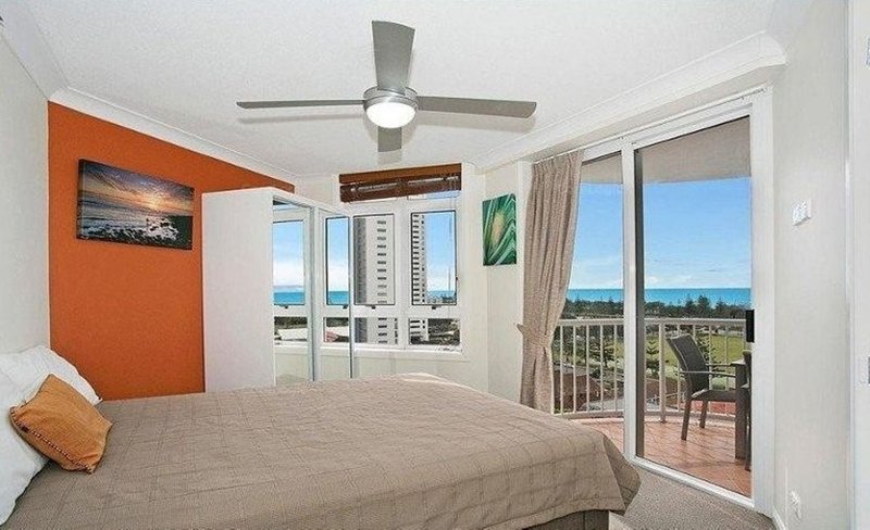 Photo - 1112a/2633 Gold Coast Hwy, , Broadbeach QLD 4218 - Image 3