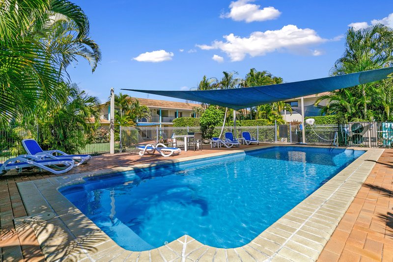 Photo - 11/13-15 Ann Street, Torquay QLD 4655 - Image 14