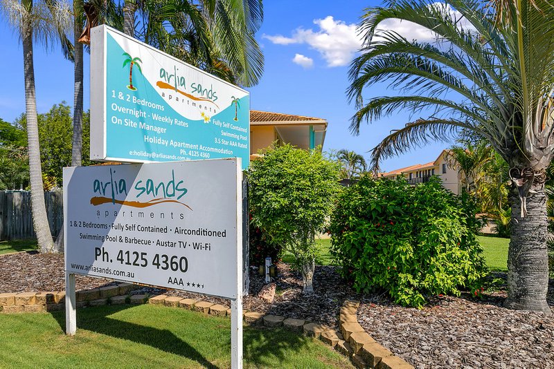 Photo - 11/13-15 Ann Street, Torquay QLD 4655 - Image 16