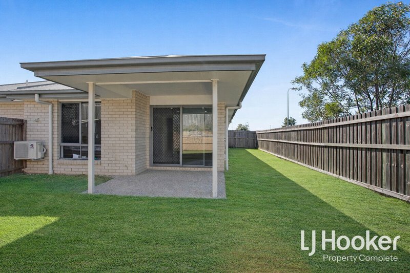 Photo - 1/113 Darnell Street, Yarrabilba QLD 4207 - Image 3